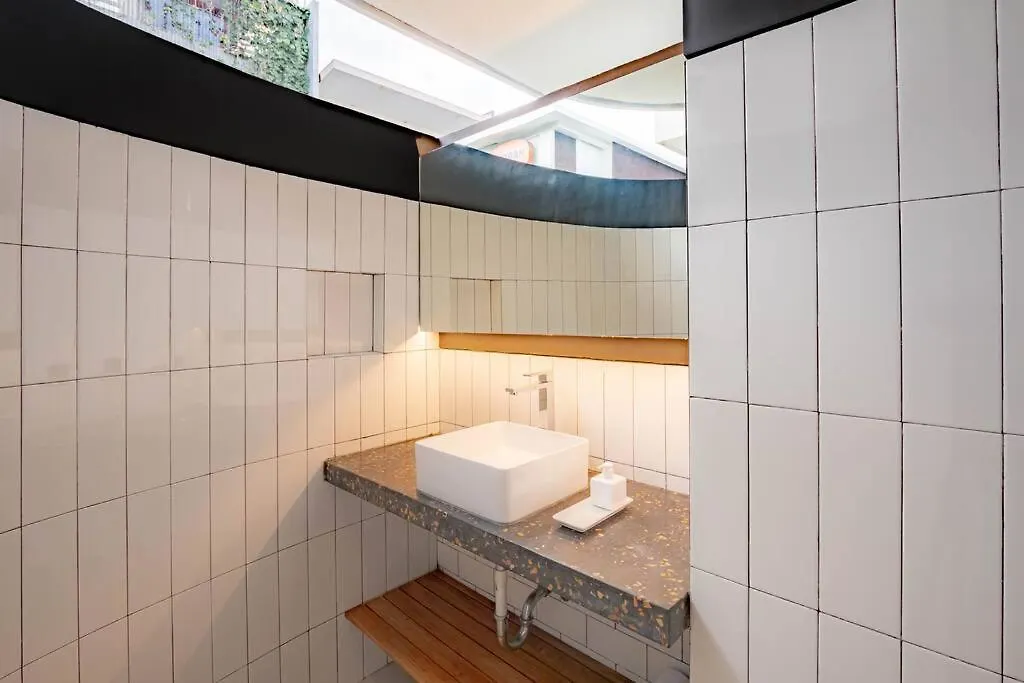 The Drupadi Apartments Town House Lola Seminyak