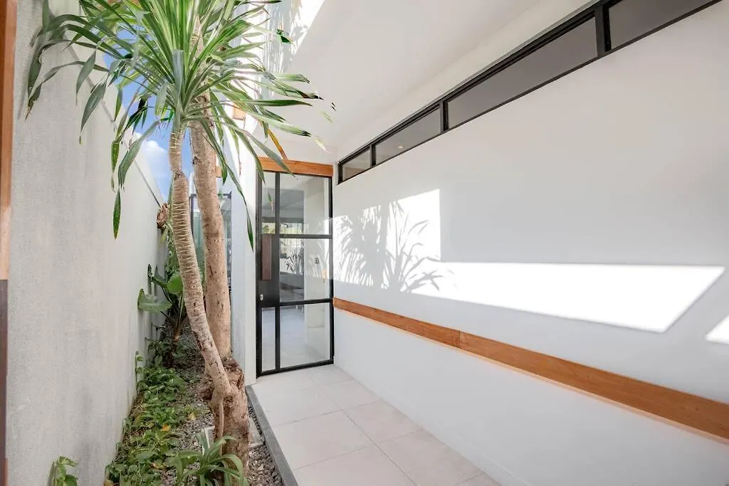 The Drupadi Apartments Town House Lola Seminyak   Seminyak (Bali)